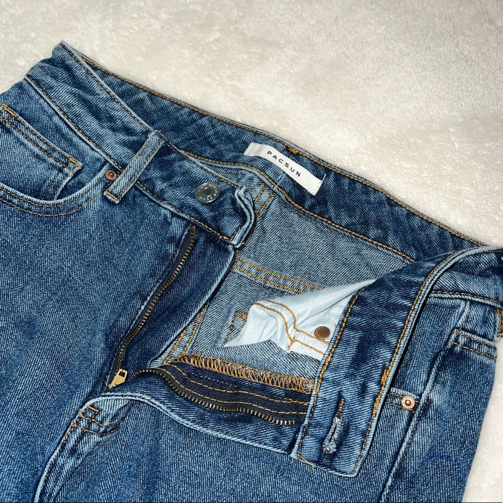 PacSun Ripped Mom Jeans